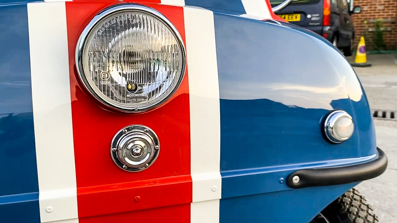 Peel P50 Cabriolet Rear California Plate 01