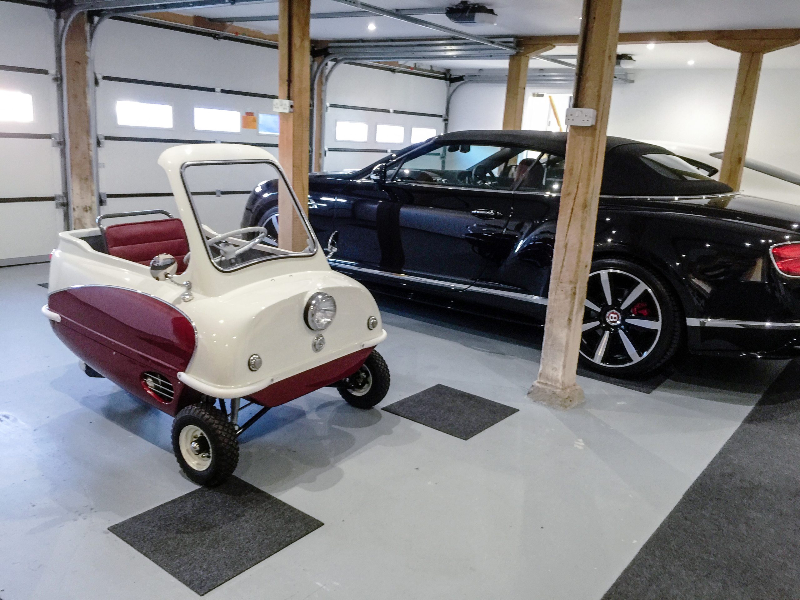 Peel P50 Cabriolet Convertible Emir Qatar 01