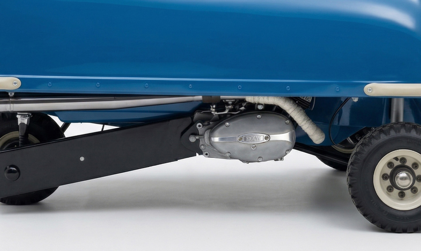 Peel P50 2 Stroke Petrol Gasoline Original DKW Autounion 49cc Drivetrain Capri Blue